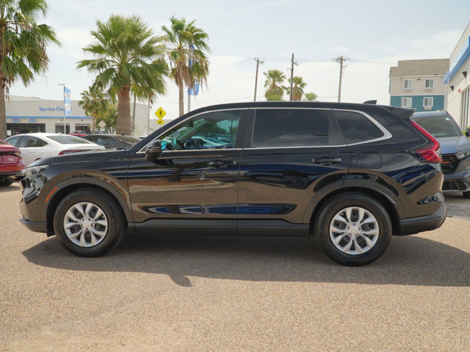 Used 2025 Honda CR-V LX image 14