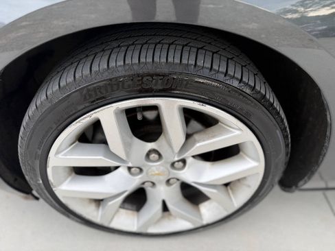 Used 2019 Chevrolet Impala Premier FWD image 27