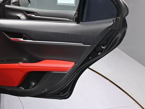 Used 2022 Toyota Camry XSE image 35