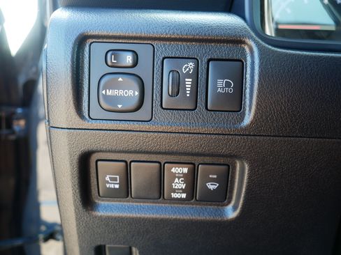 Used 2024 Toyota 4Runner TRD Off-Road Premium w/ Off Road Premium Plus Package AWD/4WD image 26