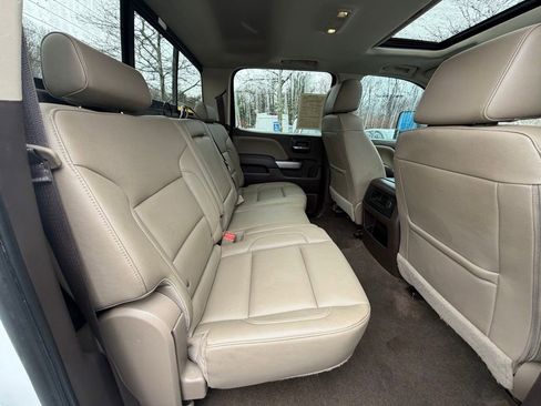 Used 2018 Chevrolet Silverado 1500 LTZ Z71 w/ LTZ Plus Package AWD/4WD image 26