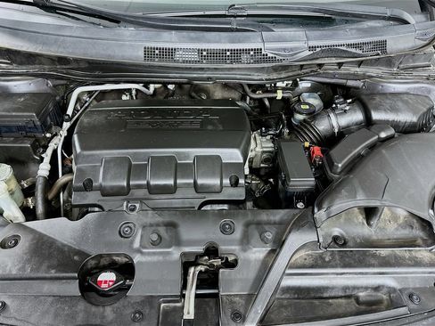 Used 2017 Honda Odyssey SE image 30