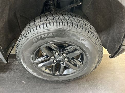 Used 2021 Chevrolet Silverado 1500 Custom Trail Boss image 8