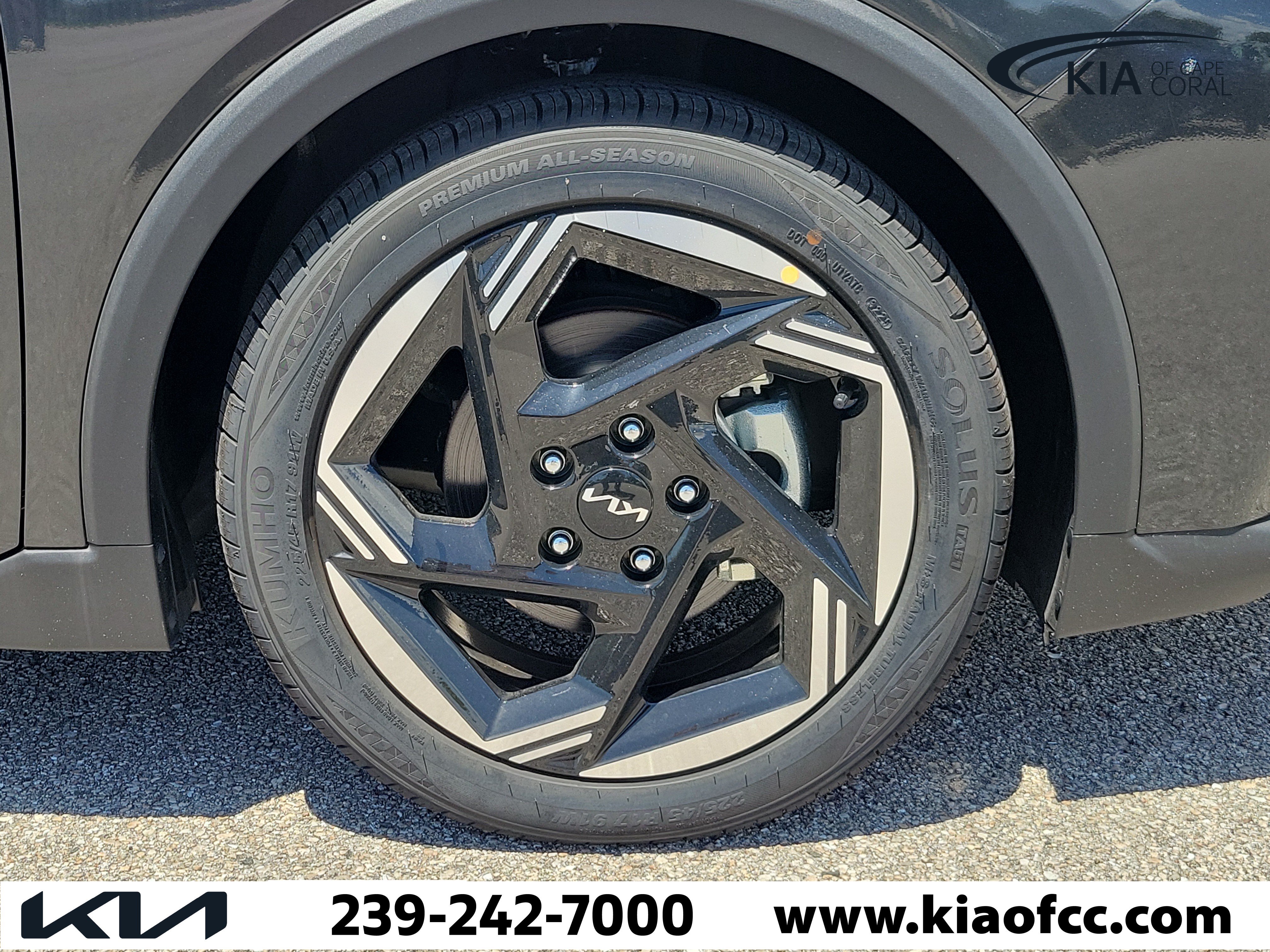 New 2025 Kia K4 EX FWD image 7