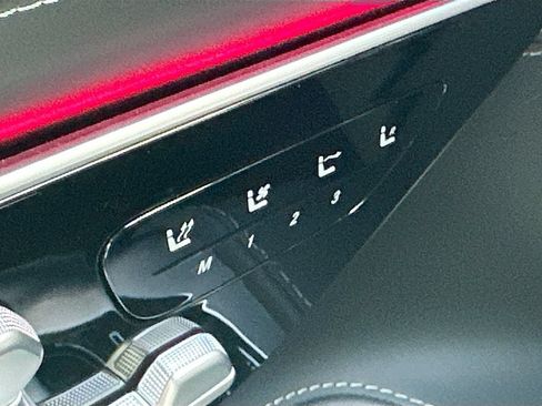 Certified 2022 Mercedes-Benz SL 55 AMG 4MATIC image 21
