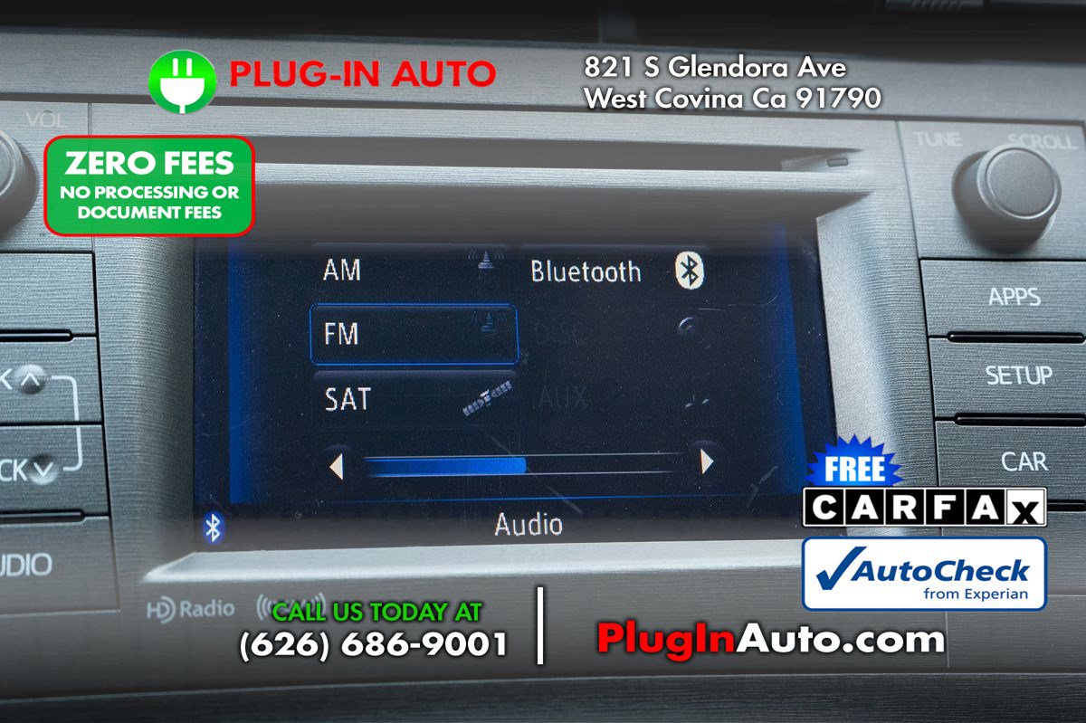 Used 2013 Toyota Prius Prime Plug-In Hybrid FWD image 21