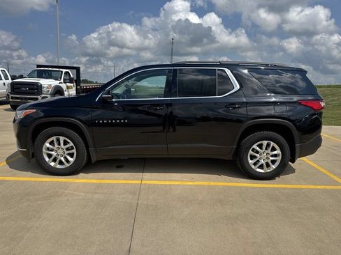 Used 2019 Chevrolet Traverse LT AWD/4WD image 11