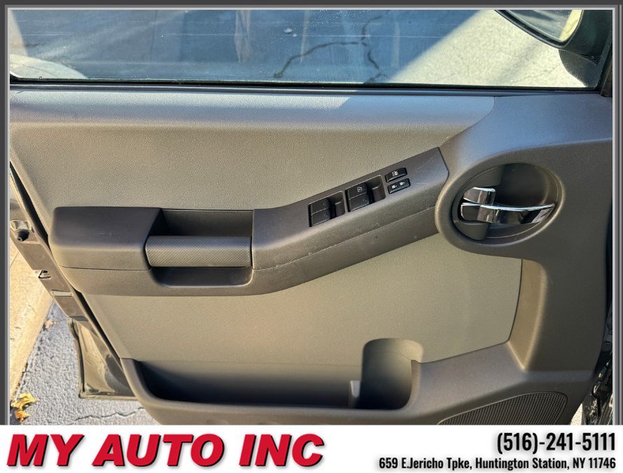 Used 2014 Nissan Xterra S w/ Value Package AWD/4WD image 24