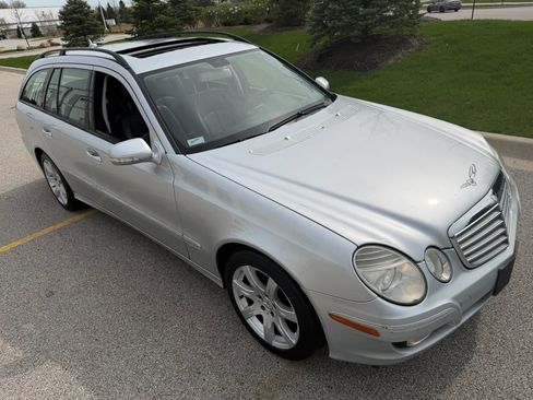 Used 2007 Mercedes-Benz E 350 4MATIC Wagon image 18