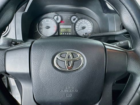 Used 2014 Toyota Tundra SR image 16