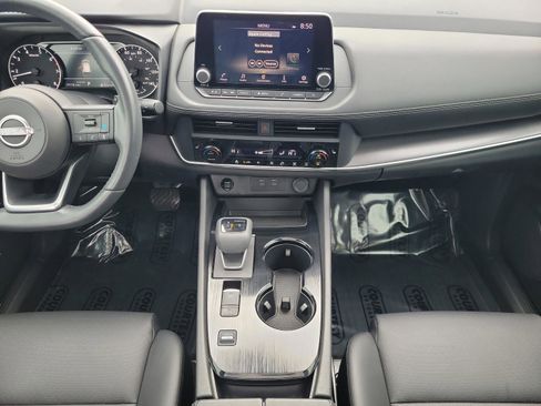 Certified 2024 Nissan Rogue SV w/ SV Premium Package image 14