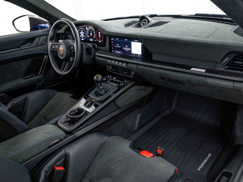 Certified 2026 Porsche 911 GT3 RWD image 12