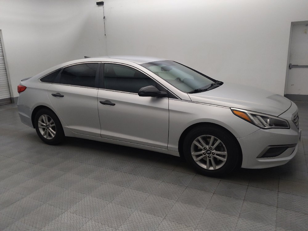 Used 2016 Hyundai Sonata SE FWD image 10