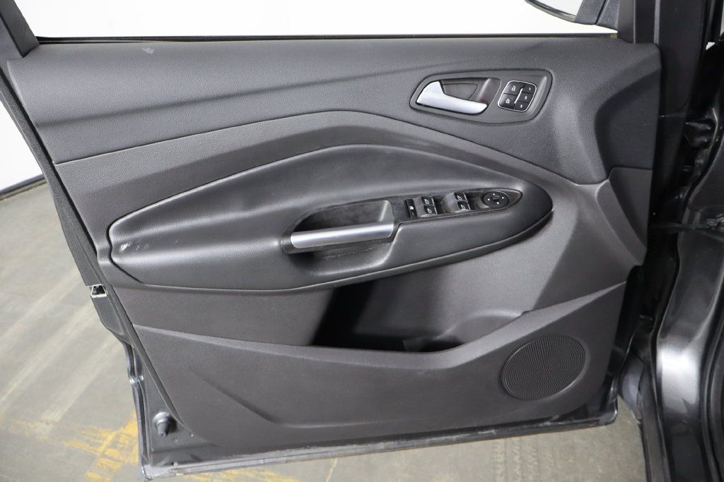 Used 2017 Ford Escape Titanium w/ Equipment Group 301A FWD image 20