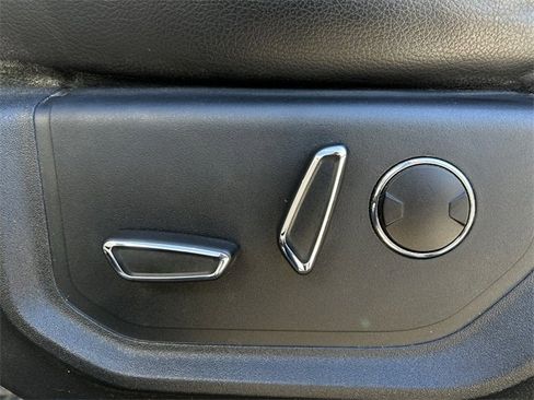 Used 2019 Ford F250 Lariat w/ Lariat Ultimate Package image 30