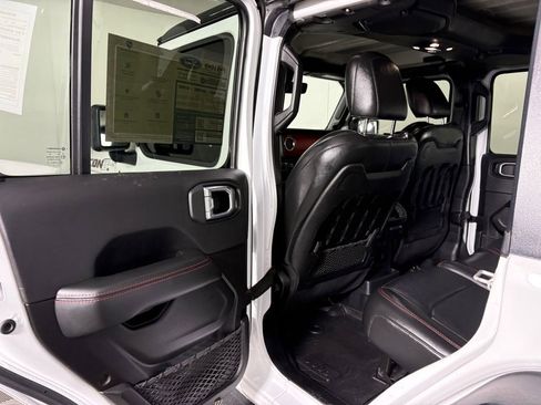 Used 2022 Jeep Wrangler Unlimited Rubicon w/ Xtreme Recon 35" Tire Package image 23