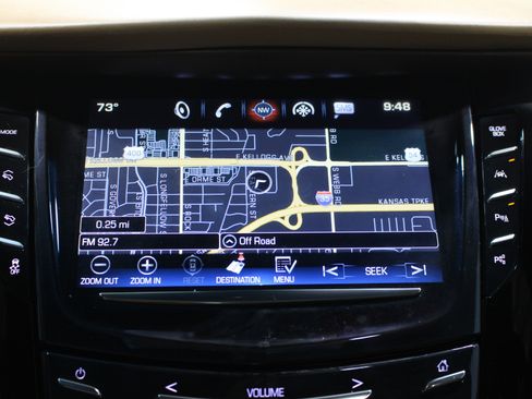 Used 2017 Cadillac Escalade Platinum image 16