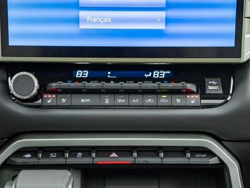 Used 2025 Toyota Tundra Limited image 27