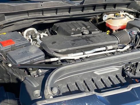 Used 2024 GMC Sierra 1500 Elevation image 21