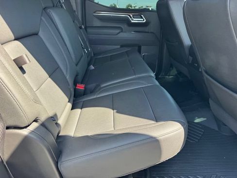 Certified 2026 Chevrolet Silverado 1500 LT Trail Boss w/ LT Trail Boss Premium Package AWD/4WD image 9