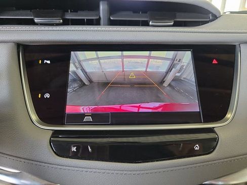 Certified 2024 Cadillac XT5 Premium Luxury w/ LPO, Floor Liner Package image 23