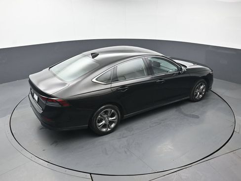 Used 2023 Honda Accord EX image 41