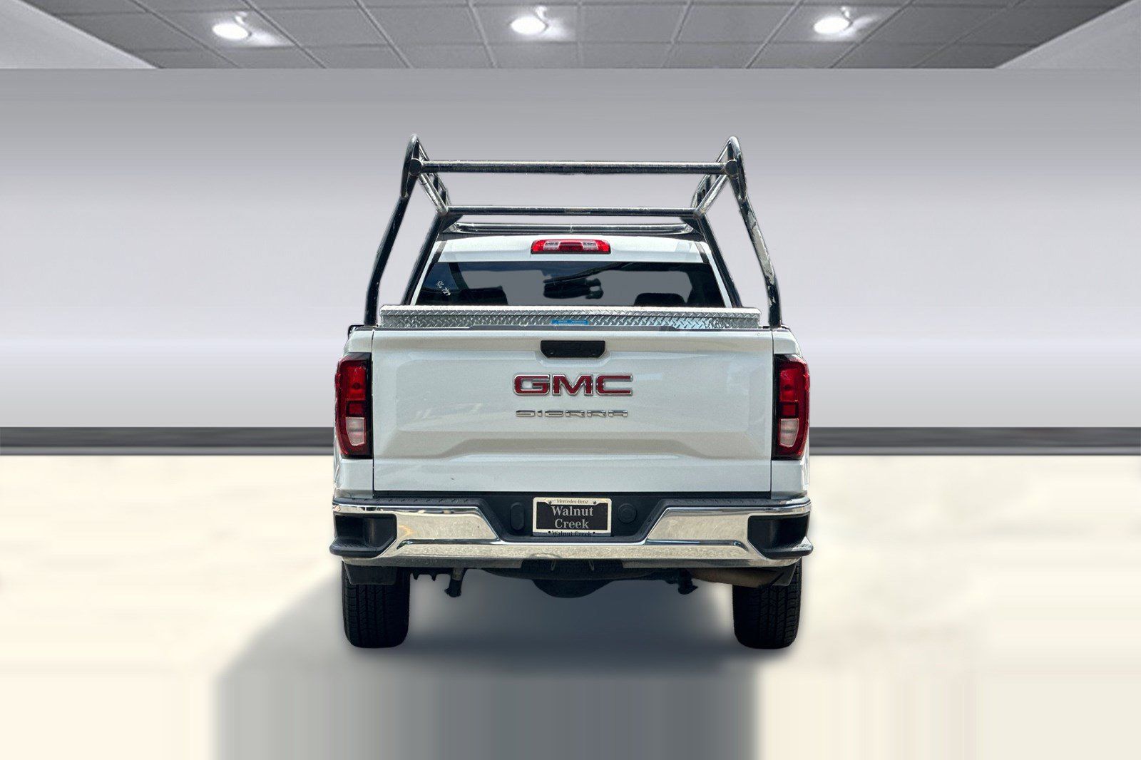 Used 2022 GMC Sierra 1500 Pro w/ Convenience Package RWD image 10