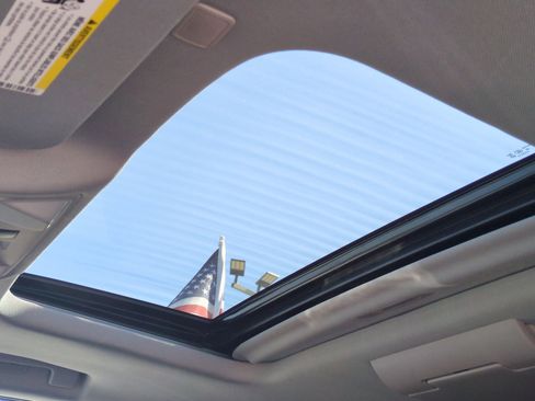 Certified 2020 Cadillac Escalade Luxury image 19