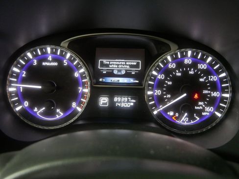 Used 2019 INFINITI QX60 Luxe w/ Limited Package image 32