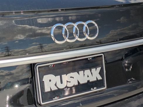 Used 2023 Audi Q5 2.0T Premium w/ Convenience Package AWD/4WD image 19