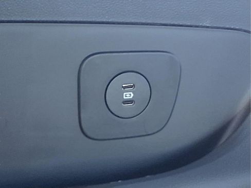 New 2026 Ford Explorer ST-Line image 25