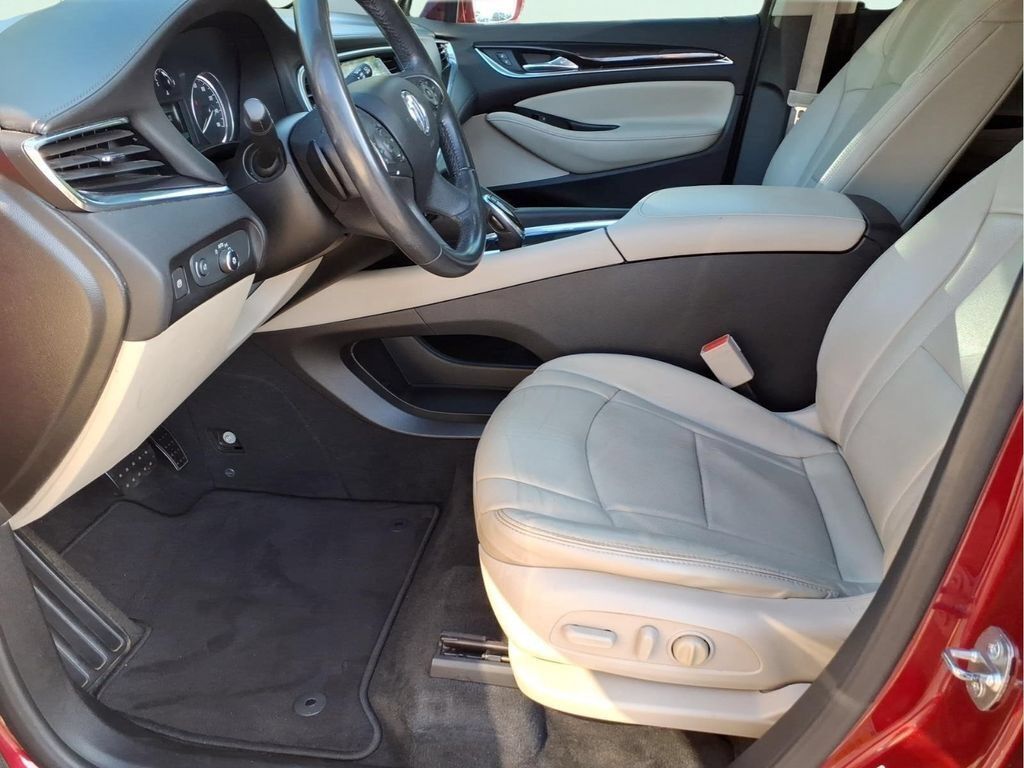 Used 2019 Buick Enclave Essence FWD image 20