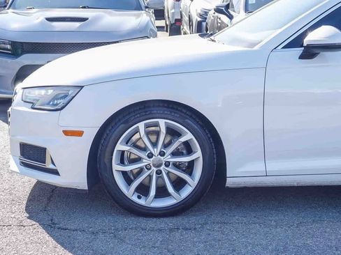 Used 2019 Audi A4 2.0T Premium w/ Convenience Package image 9