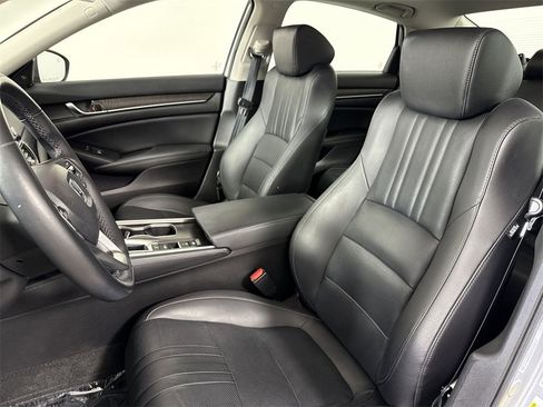 Used 2021 Honda Accord EX-L image 5