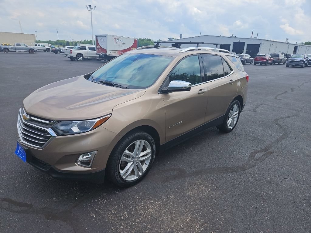 Used 2018 Chevrolet Equinox Premier AWD/4WD image 3