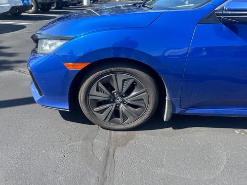 Used 2018 Honda Civic EX image 19