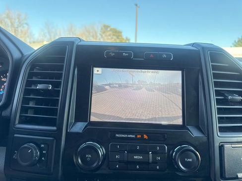 Used 2017 Ford F150 XL w/ Equipment Group 101A Mid image 17