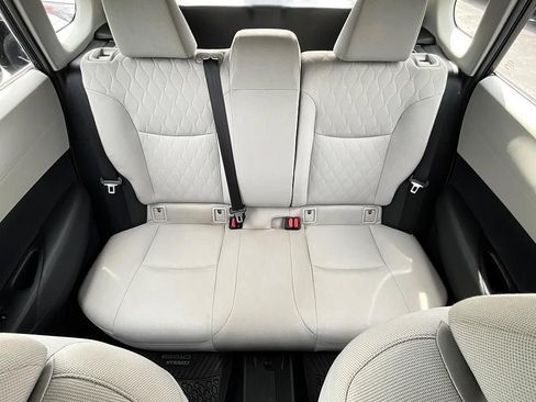 Used 2026 Toyota Corolla Cross L FWD image 23