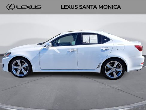 Used 2013 Lexus IS 250 w/ Premium Pkg Value Edition RWD image 8