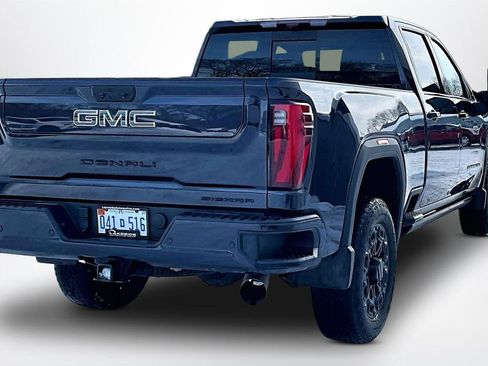 Used 2024 GMC Sierra 2500 Denali Ultimate image 5