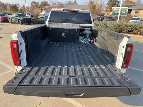 Used 2025 GMC Sierra 3500 Denali Ultimate image 6