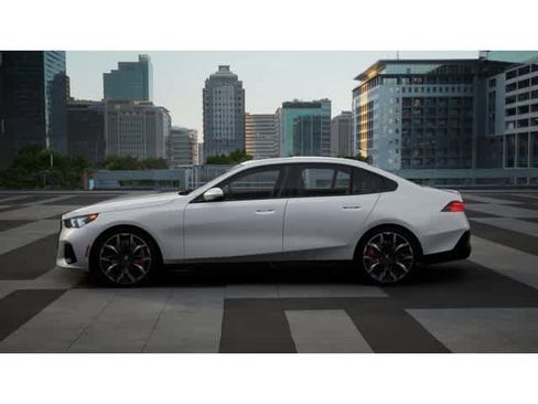 New 2026 BMW 530i w/ M Sport Package image 4