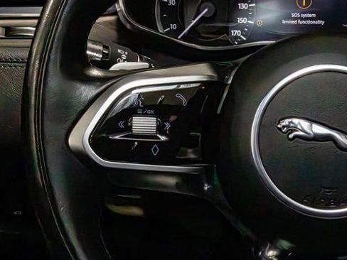 Used 2021 Jaguar F-PACE S image 10