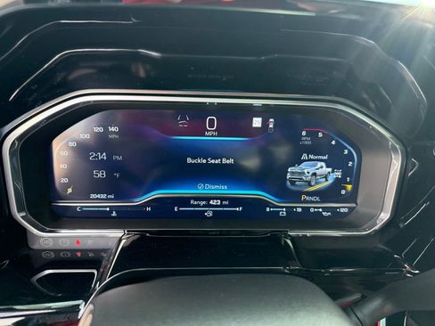 Certified 2024 Chevrolet Silverado 2500 ZR2 w/ Technology Package image 30