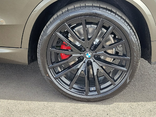 New 2026 BMW X5 M60i AWD/4WD image 10