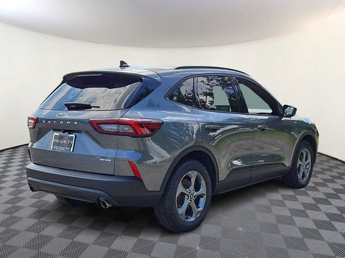 Used 2025 Ford Escape ST-Line AWD/4WD image 4