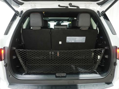 Used 2024 Toyota Sequoia TRD Pro AWD/4WD image 10
