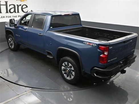 Used 2024 Chevrolet Silverado 2500 Custom w/ Custom Convenience Package image 40