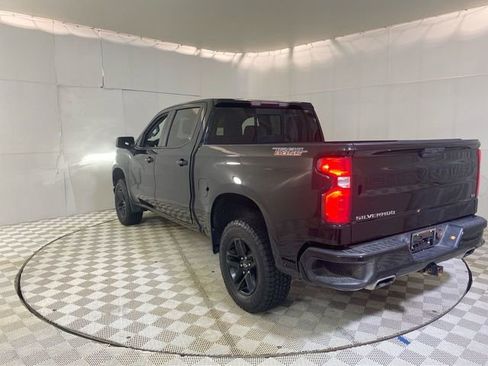 Used 2021 Chevrolet Silverado 1500 LT Trail Boss w/ Convenience Package II AWD/4WD image 19