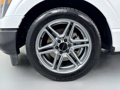 Used 2023 Ford F150 XL RWD image 11